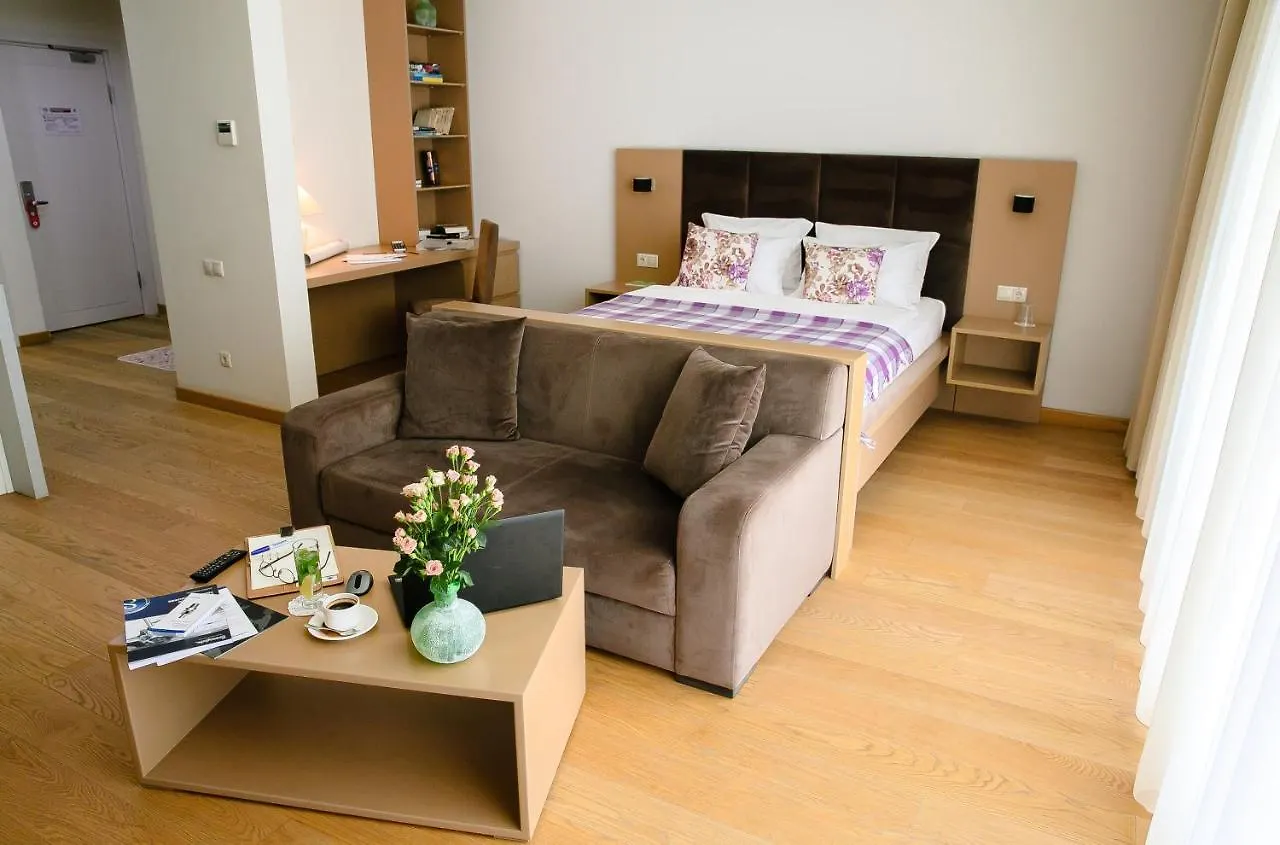 Homebridge Hotel Apartments Μπακού