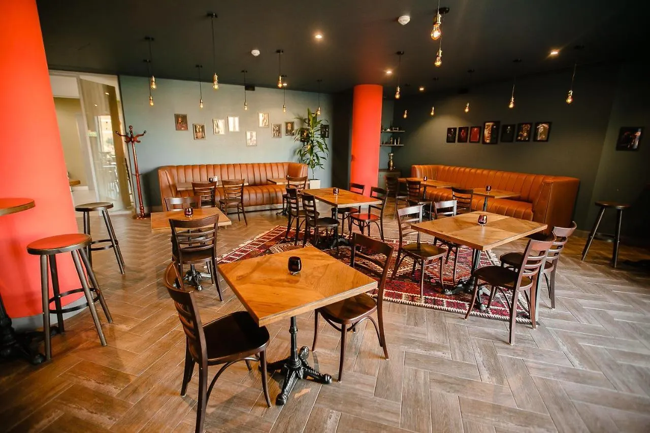Homebridge Hotel Apartments Μπακού