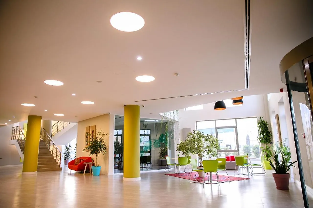 Homebridge Hotel Apartments Μπακού